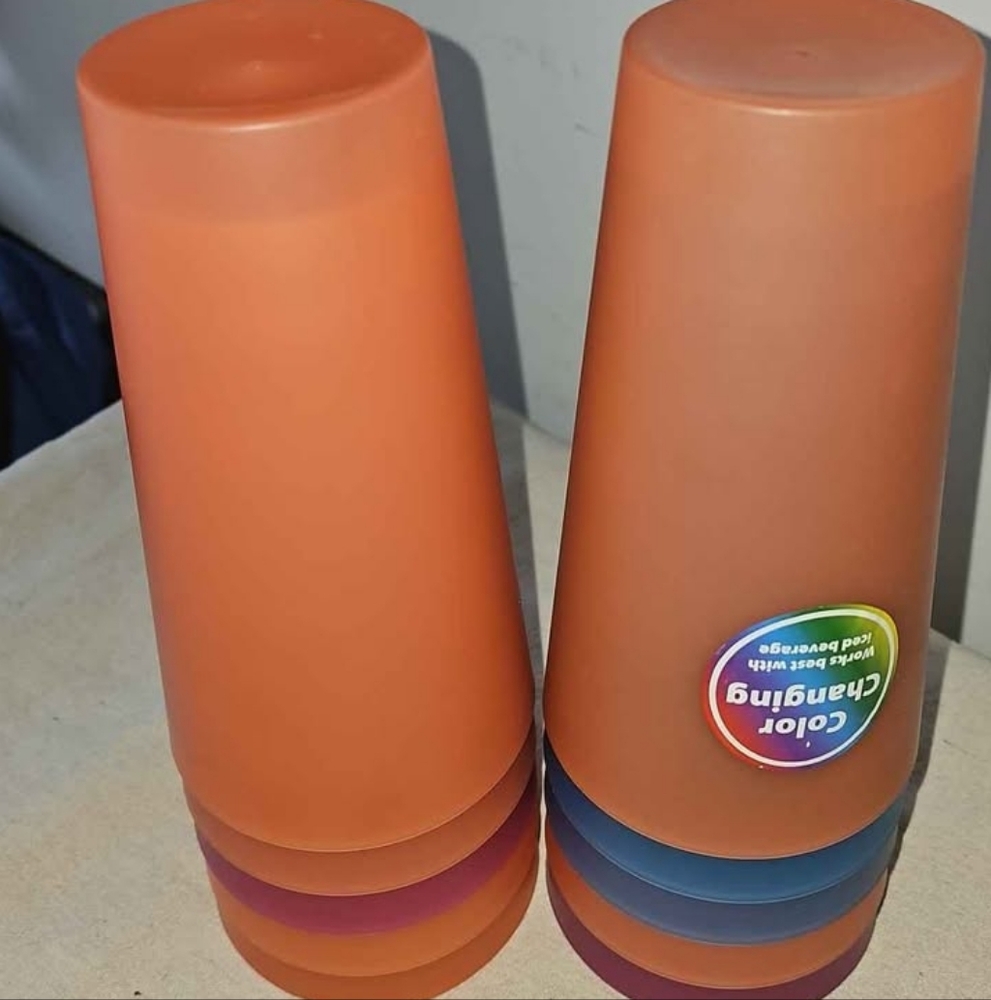 10 Color Changing Tall Heavy Duty Cups.